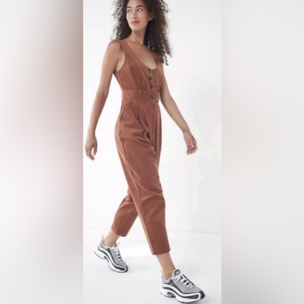 NWT Urban Outfitters Little Lies Gretel Button Down Corduroy Sleeveless Jumpsuit